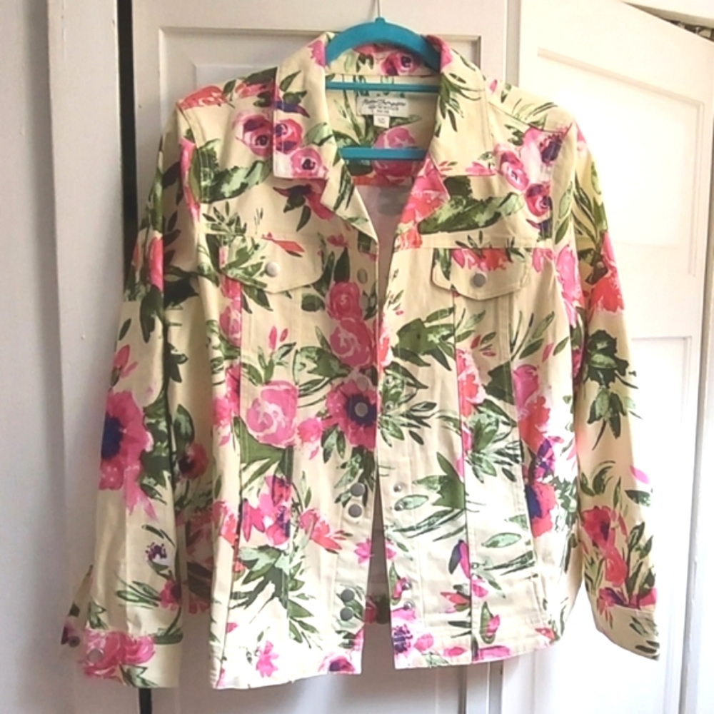 Norm Thompson floral Denim button down Casual jacket Sz L
